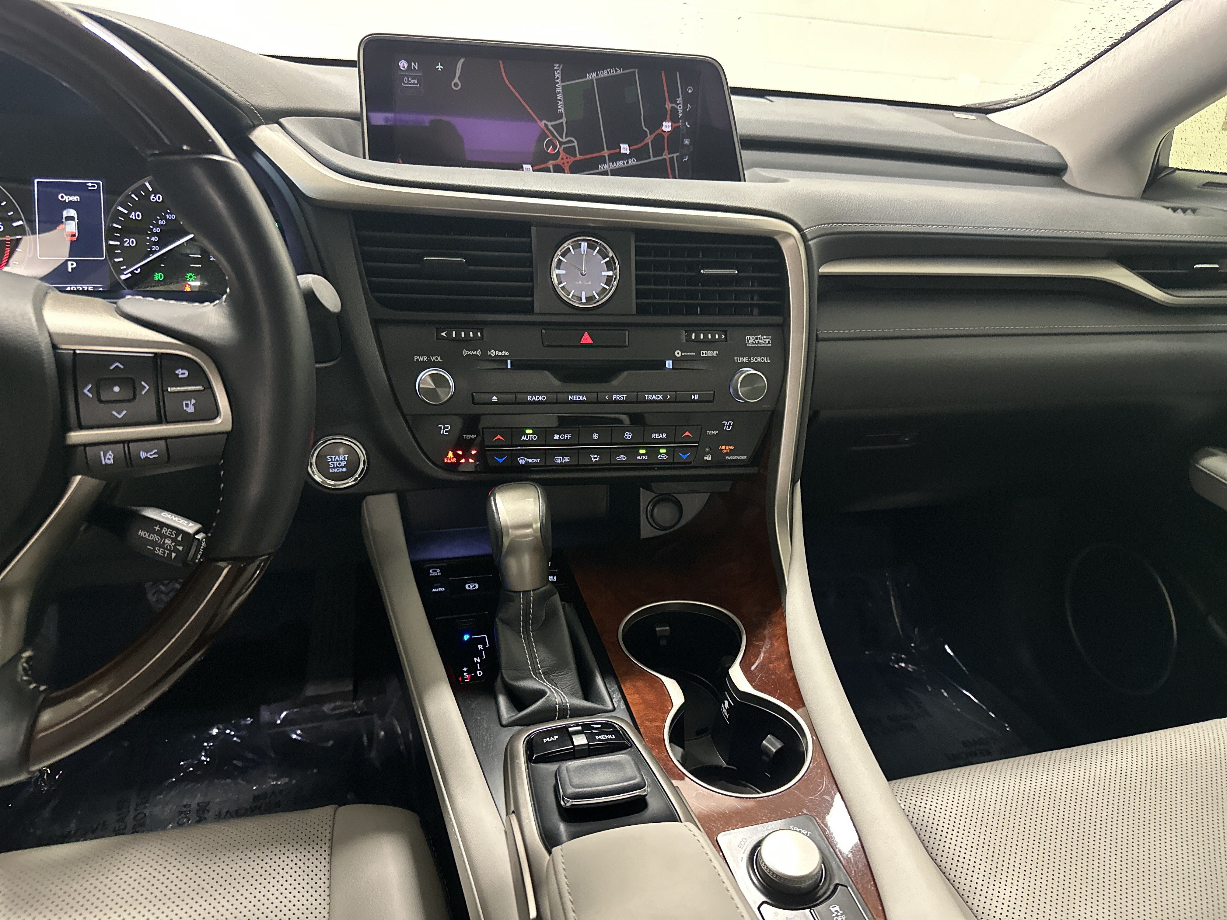 Used 2018 Lexus RX 350L AWD w/ Premium Package image 31