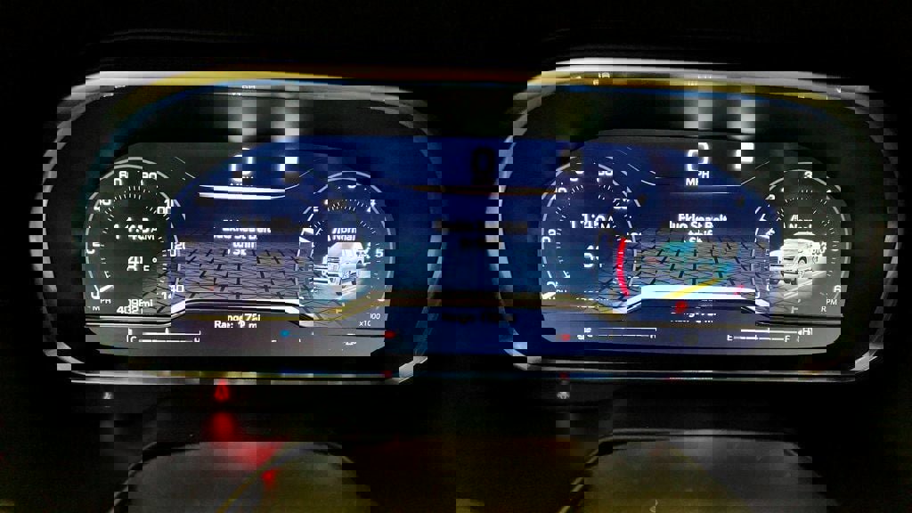 Used 2023 GMC Yukon SLT image 15