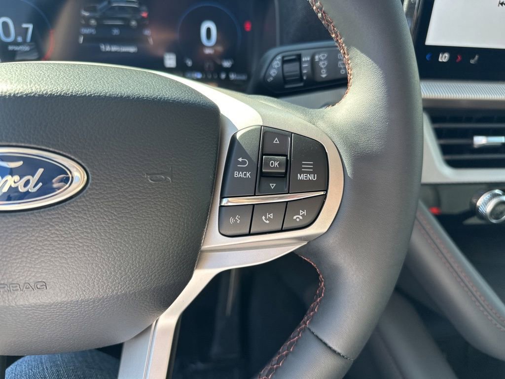 New 2026 Ford Explorer Active image 19