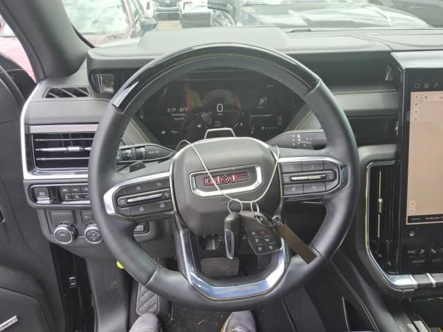 Used 2025 GMC Yukon XL Elevation w/ Elevation Premium Package RWD image 4
