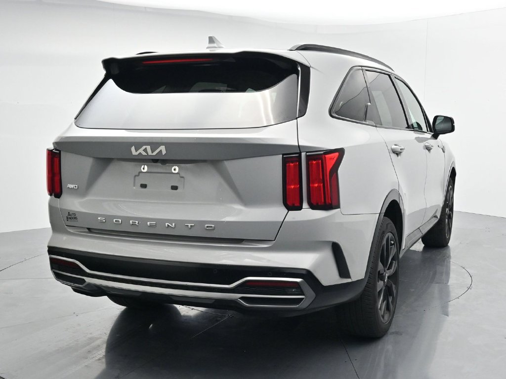 Used 2022 Kia Sorento SX AWD/4WD image 6