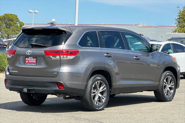 Certified 2019 Toyota Highlander Plus FWD video 2