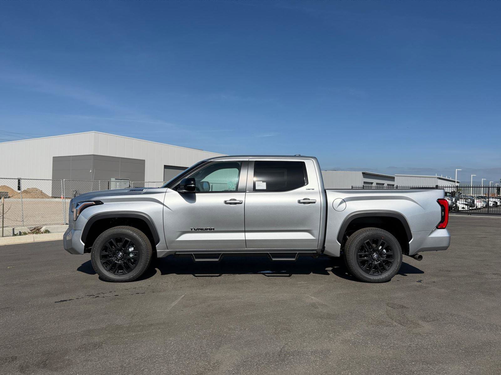 New 2026 Toyota Tundra Limited AWD/4WD image 18