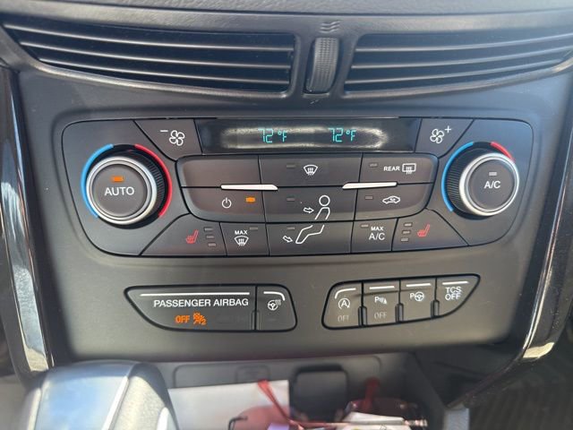 Used 2019 Ford Escape Titanium image 20