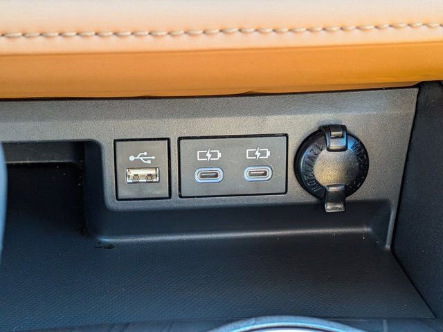 Used 2024 Toyota Highlander Platinum image 24