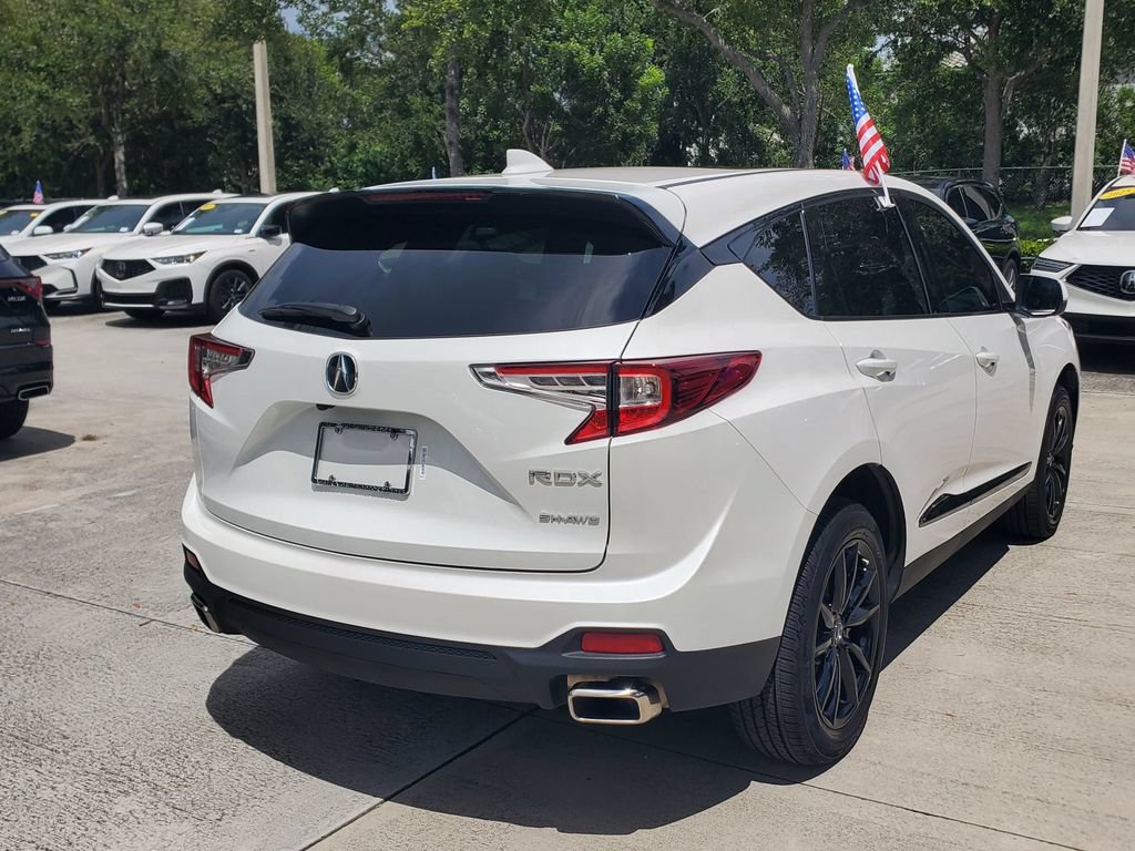 Used 2025 Acura RDX SH-AWD image 7