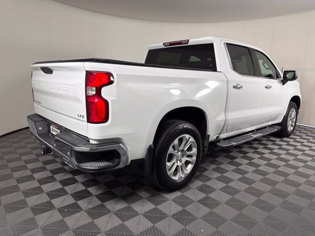 Used 2022 Chevrolet Silverado 1500 LTZ AWD/4WD image 6