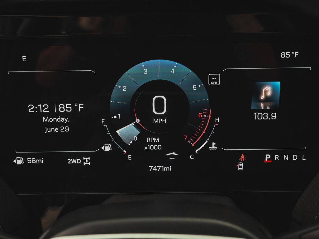 Used 2026 GMC Yukon XL Denali w/ Sun & Power Step Package AWD/4WD image 17