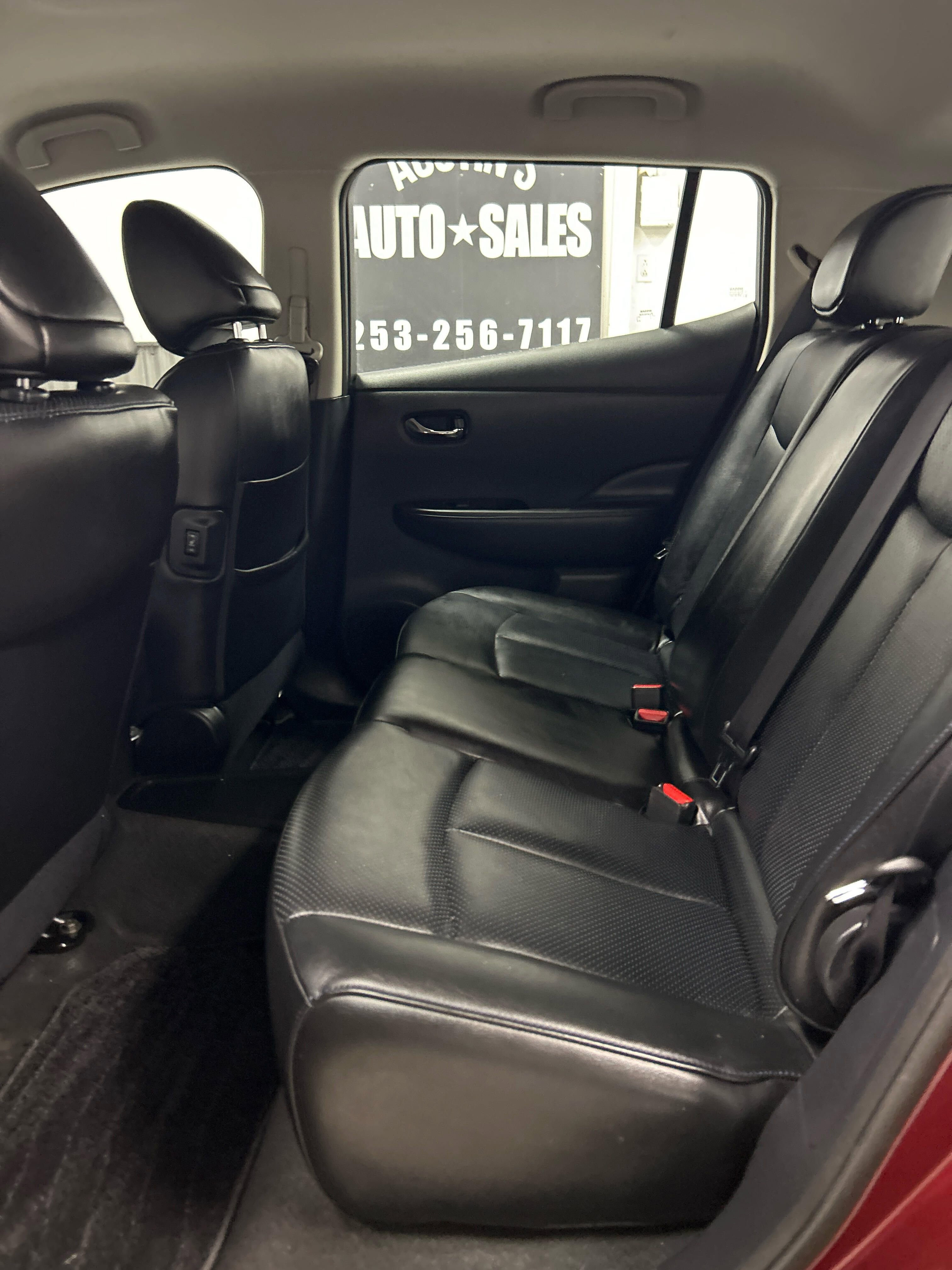 Used 2016 Nissan Leaf SL w/ Premium Package FWD image 10