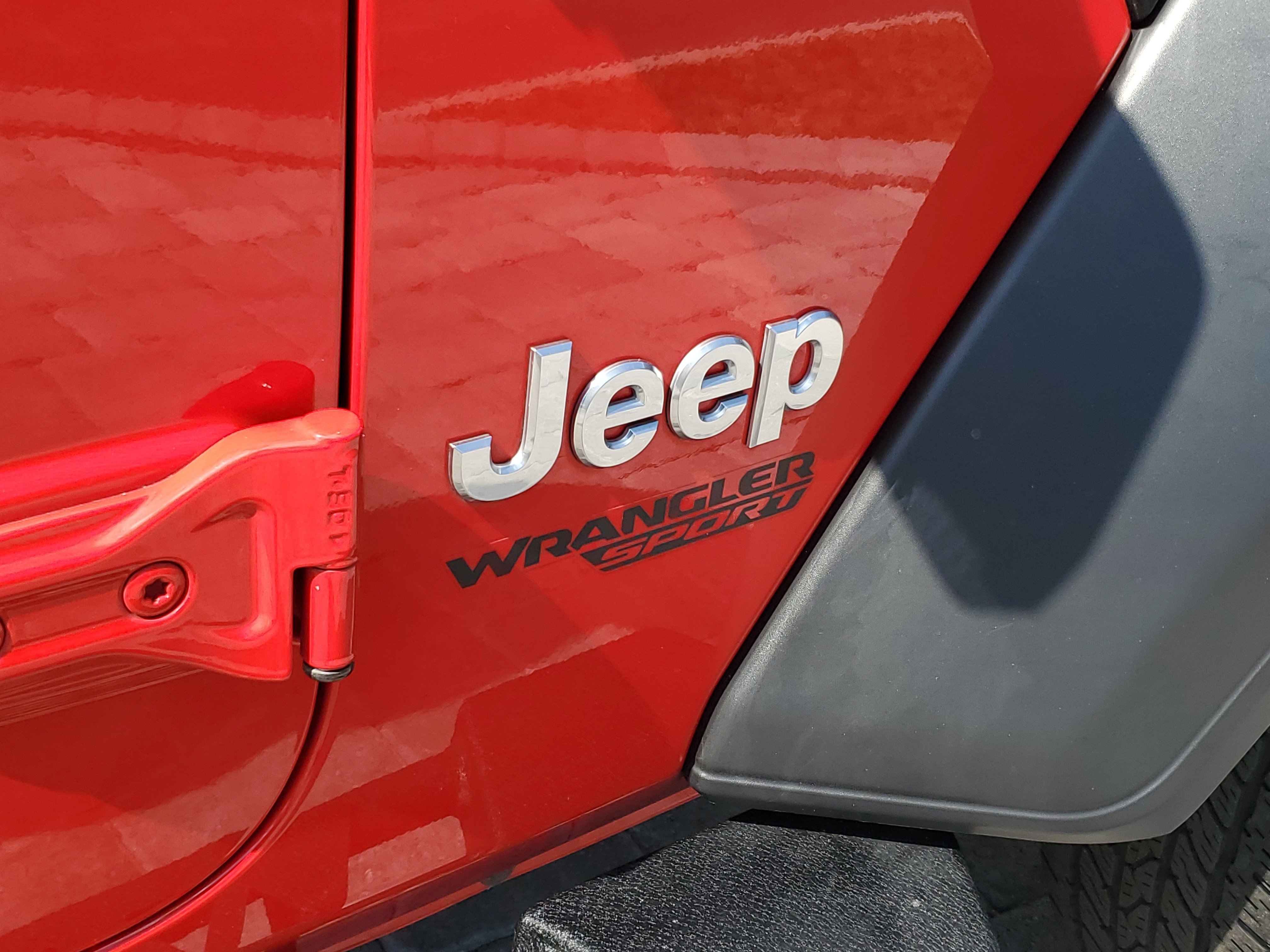 Used 2021 Jeep Wrangler Sport AWD/4WD image 8