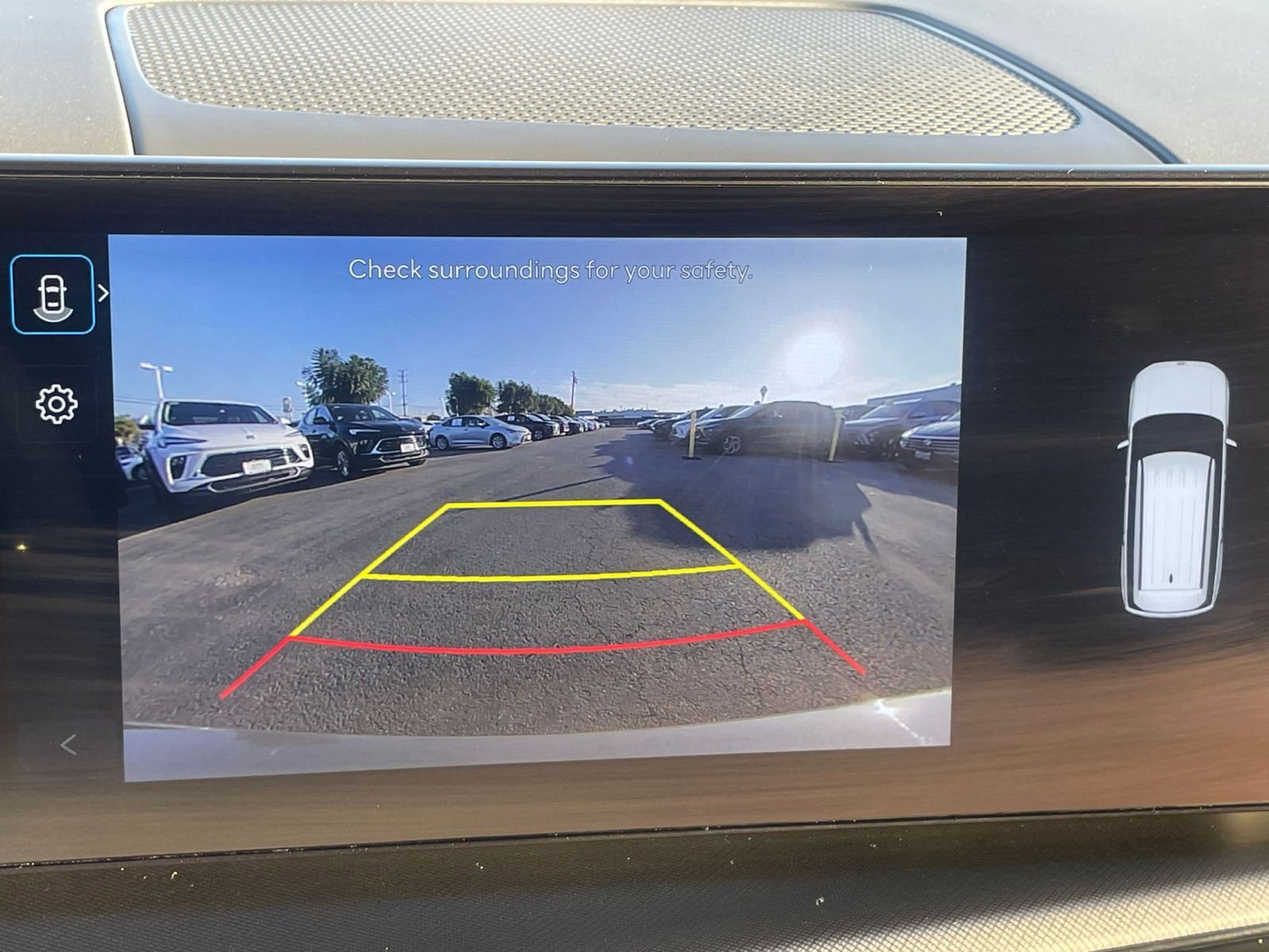 Used 2025 Hyundai Santa Fe SEL image 17