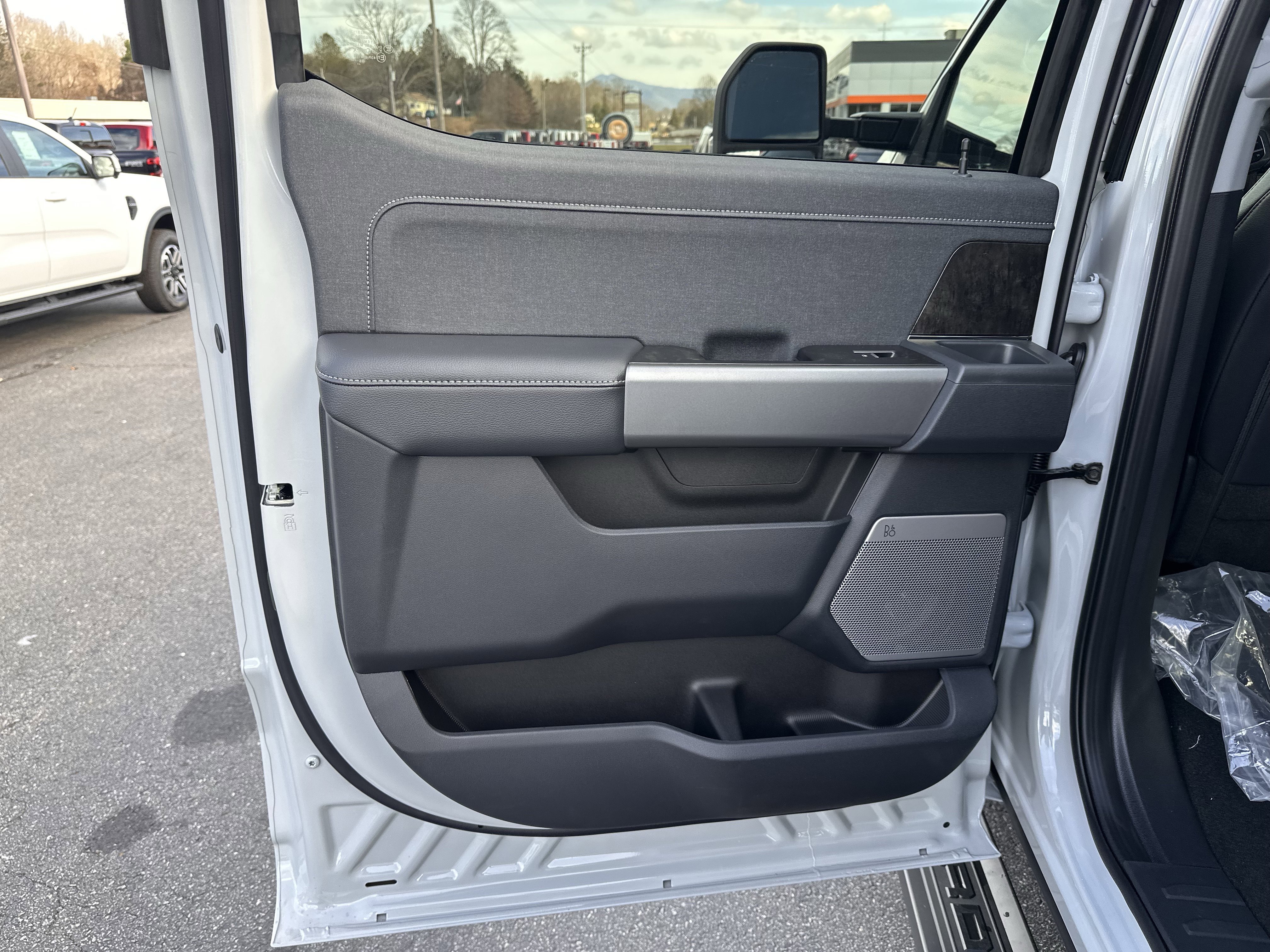 New 2026 Ford F250 Lariat w/ Black Appearance Package image 12