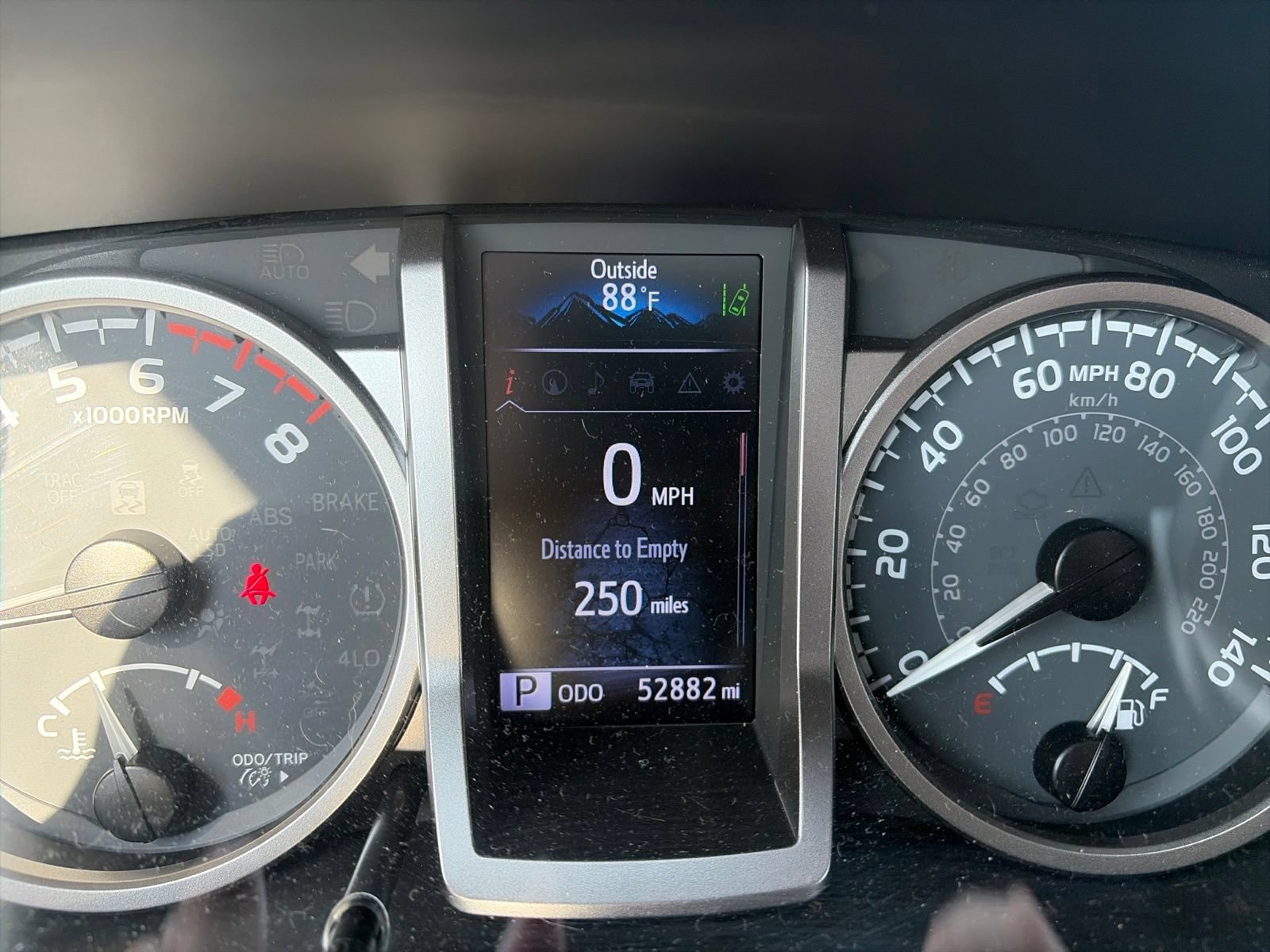 Used 2021 Toyota Tacoma Limited AWD/4WD image 18