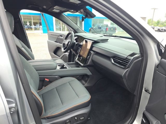 Used 2026 GMC Acadia AT4 w/ Super Cruise Package AWD/4WD image 37