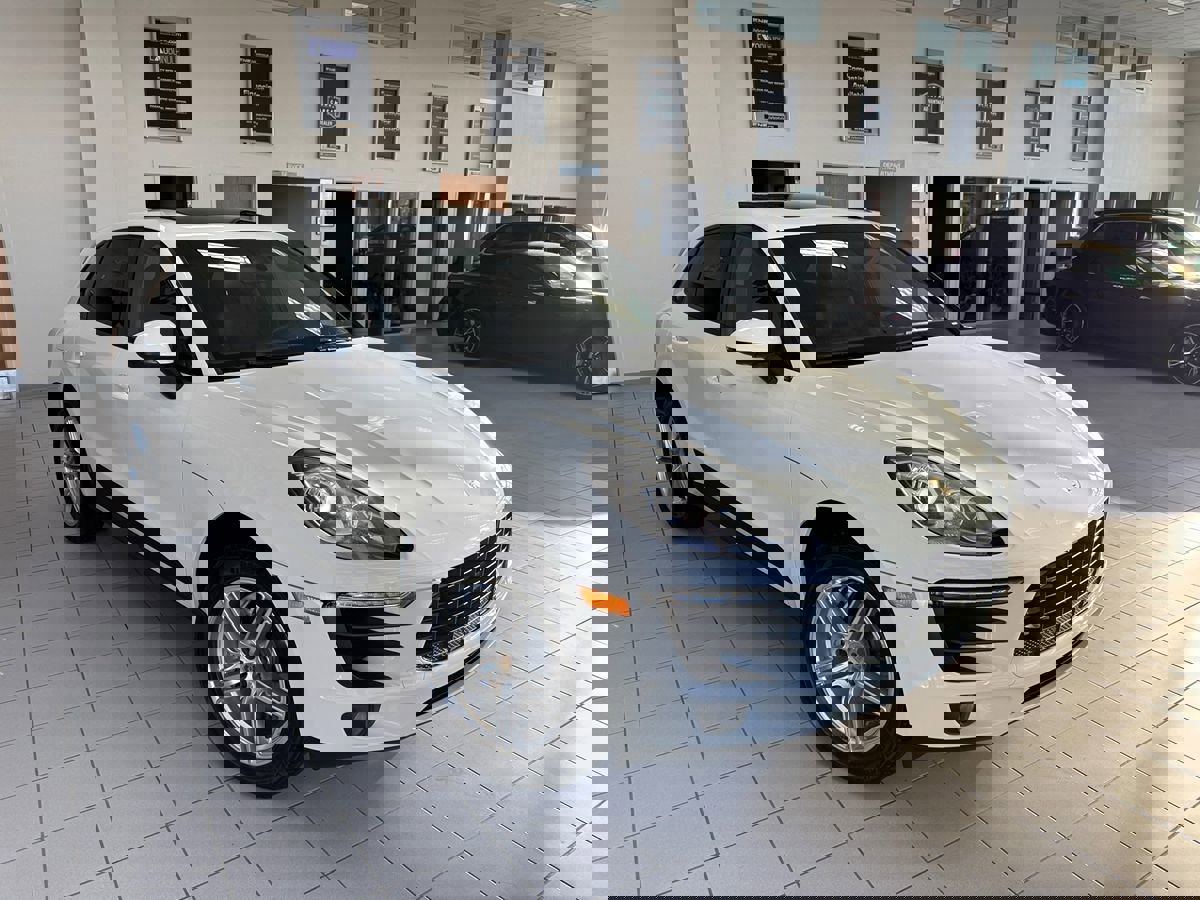 Used 2015 Porsche Macan S image 57