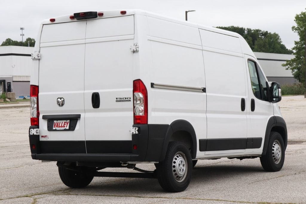 Used 2024 RAM ProMaster 1500 w/ Convenience Group FWD image 9