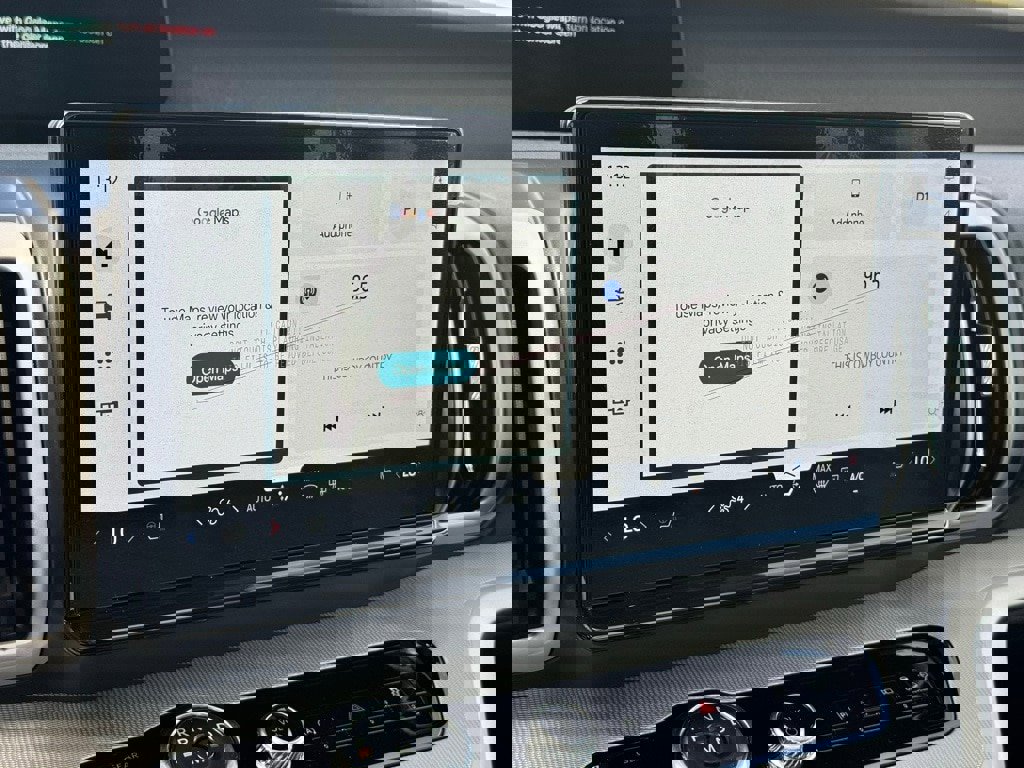 New 2025 Ford Expedition Active image 26