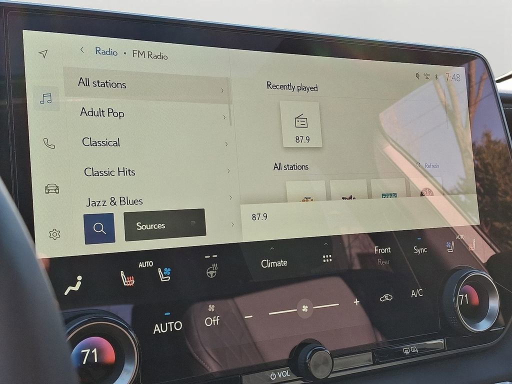 Used 2025 Lexus RX 350 Premium w/ Convenience Package image 18