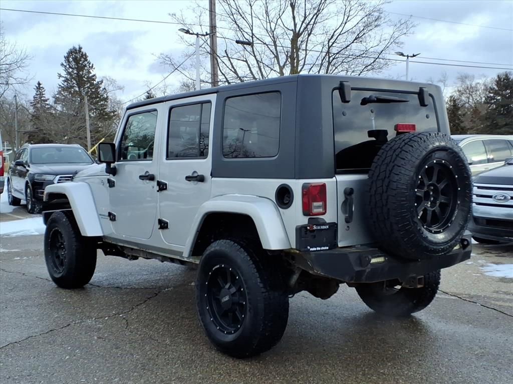 Used 2008 Jeep Wrangler Unlimited Sahara image 7