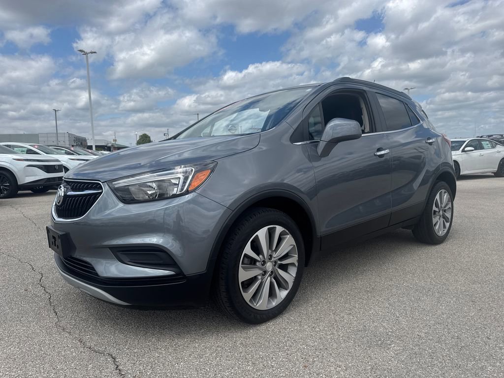 Used 2020 Buick Encore Preferred image 2