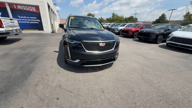 Certified 2024 Cadillac XT6 Premium Luxury w/ LPO, Floor Liner Package AWD/4WD image 3