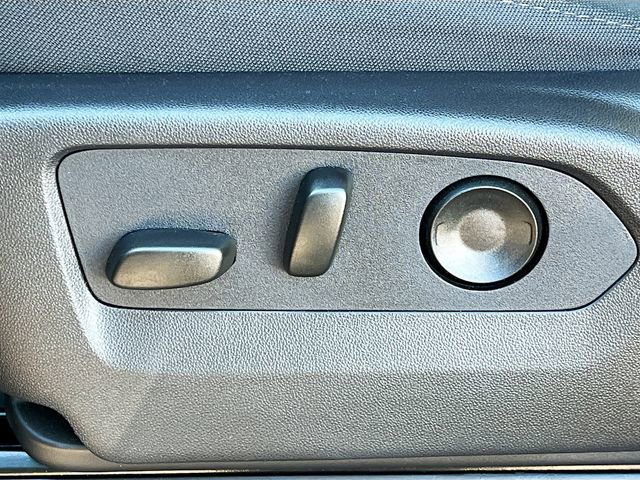 Used 2026 GMC Sierra 2500 SLE w/ SLE Value Package; image 11