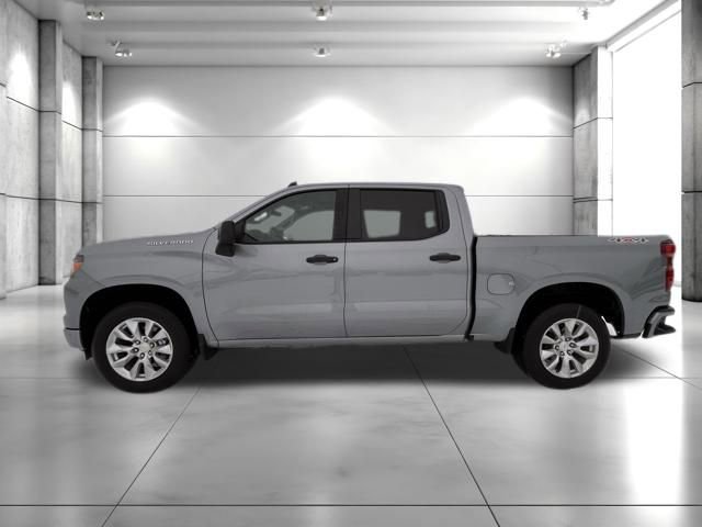 Used 2025 Chevrolet Silverado 1500 Custom image 4