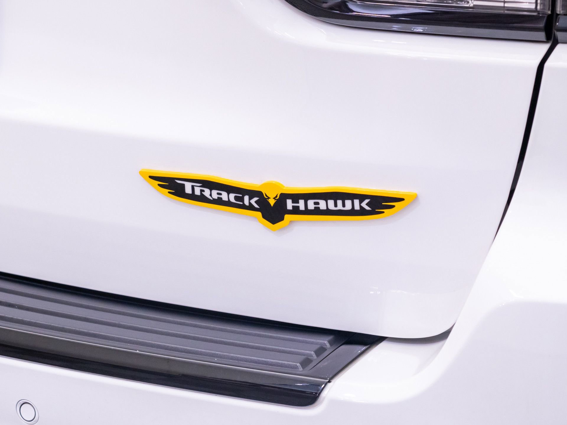 Used 2018 Jeep Grand Cherokee Trackhawk AWD/4WD image 38