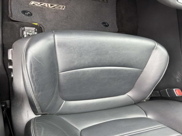 Used 2024 Toyota RAV4 XLE Premium FWD image 9