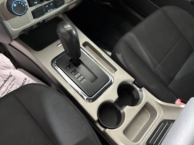 Used 2011 Ford Escape XLT w/ 201A Rapid Spec Order Code FWD image 22