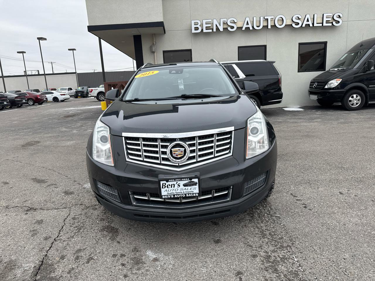 Used 2015 Cadillac SRX Luxury w/ Driver Awareness Package FWD image 3