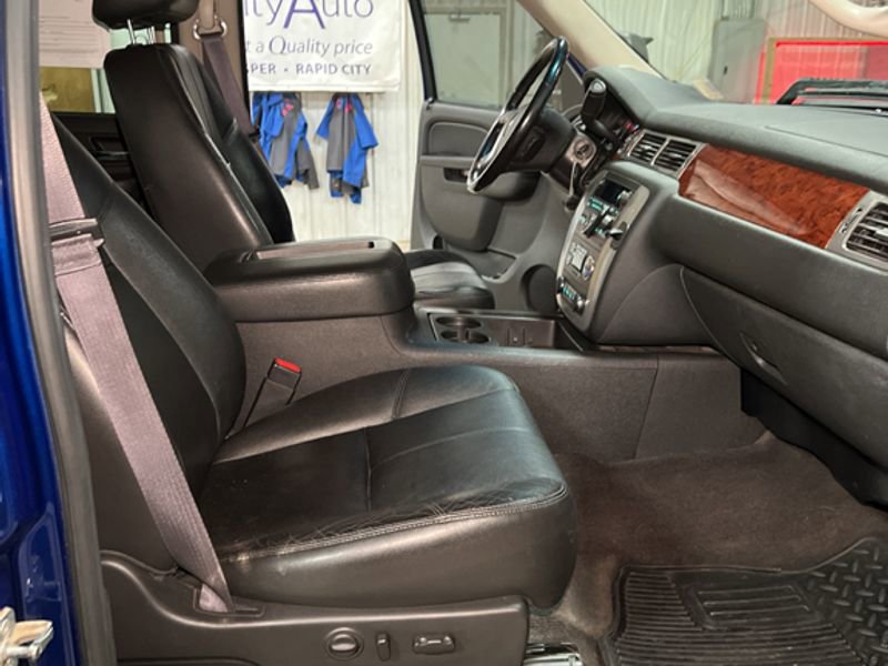 Used 2013 GMC Sierra 2500 SLT w/ SLT Convenience Package image 18