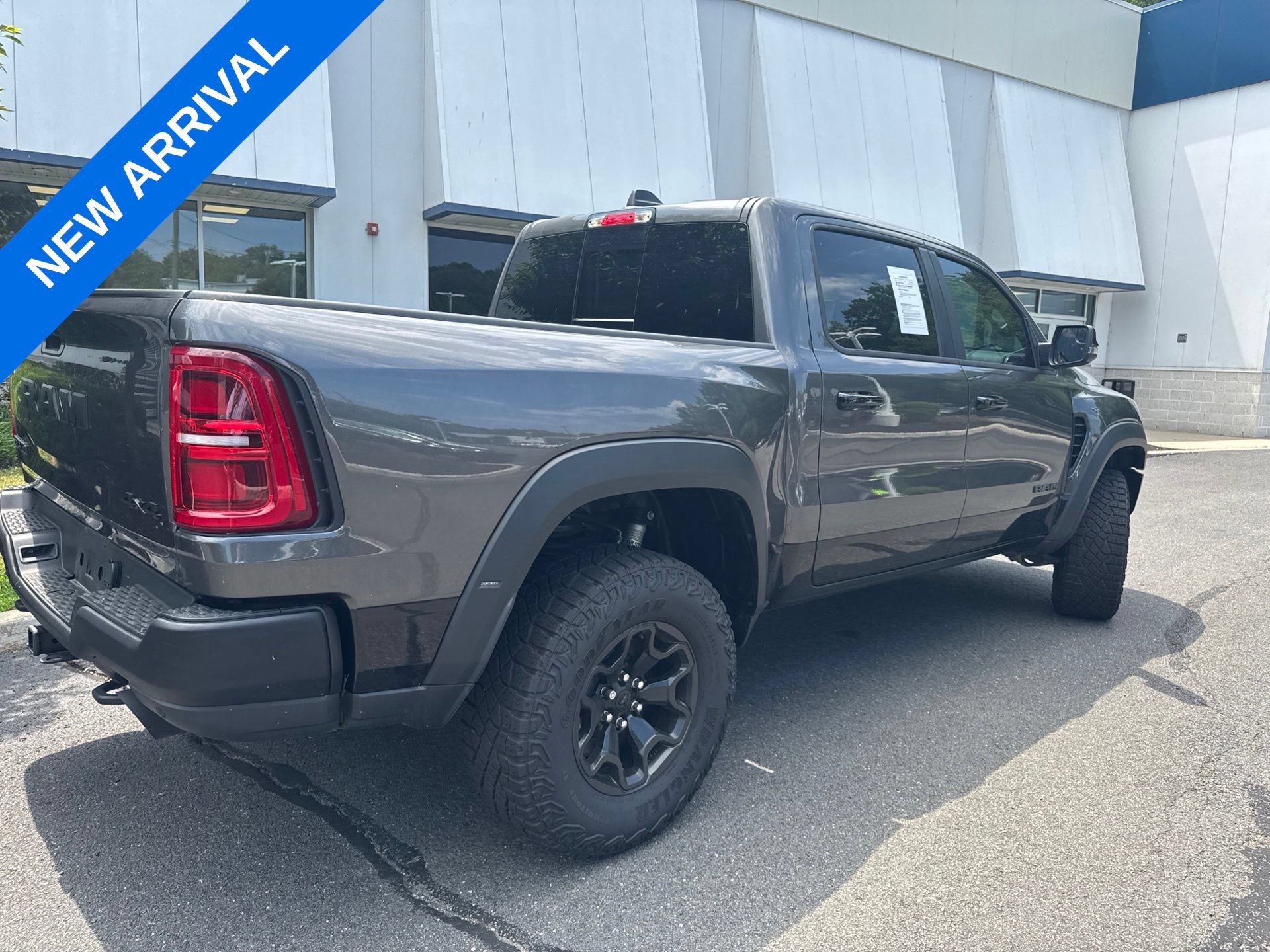 Used 2025 RAM 1500 RHO AWD/4WD image 2