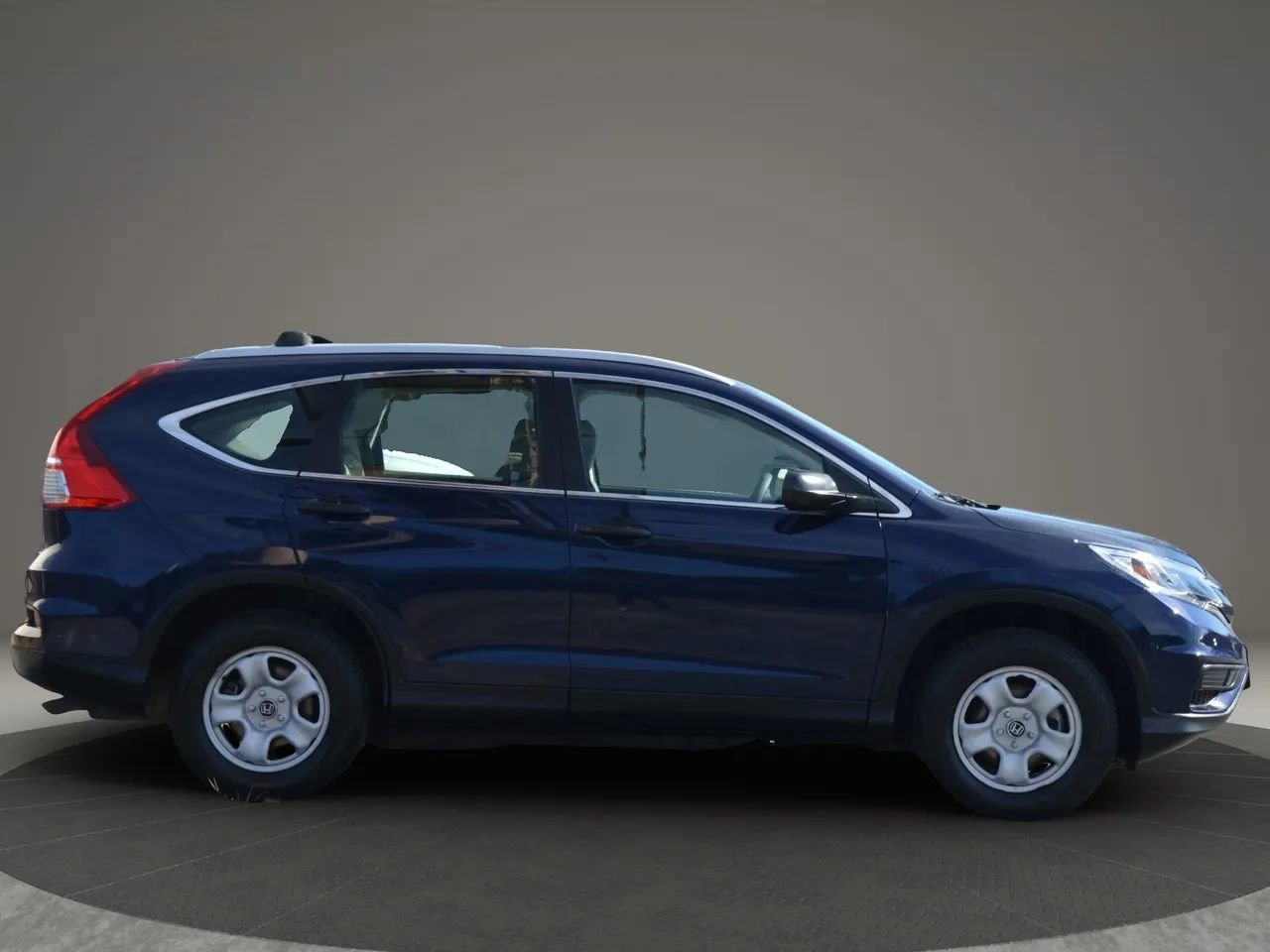 Used 2015 Honda CR-V LX image 14