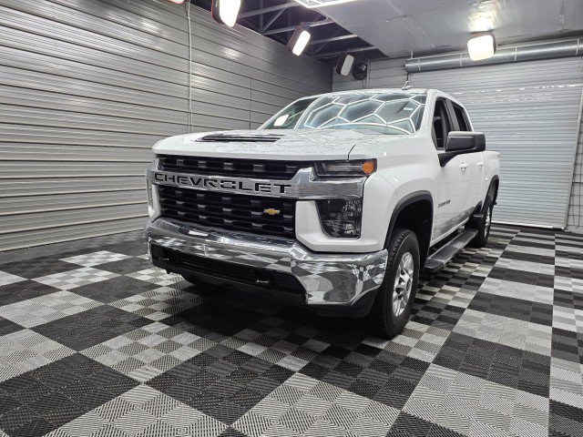 Used 2022 Chevrolet Silverado 2500 LT AWD/4WD image 41
