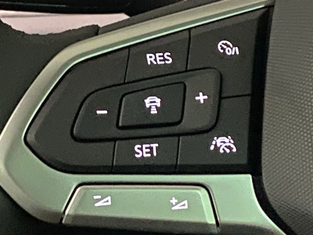 New 2026 Volkswagen Jetta SEL FWD image 15