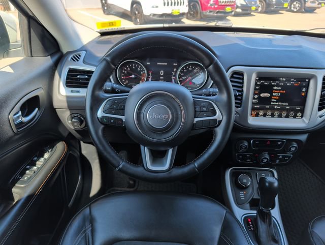 Used 2018 Jeep Compass Latitude w/ Popular Equipment Group AWD/4WD image 17