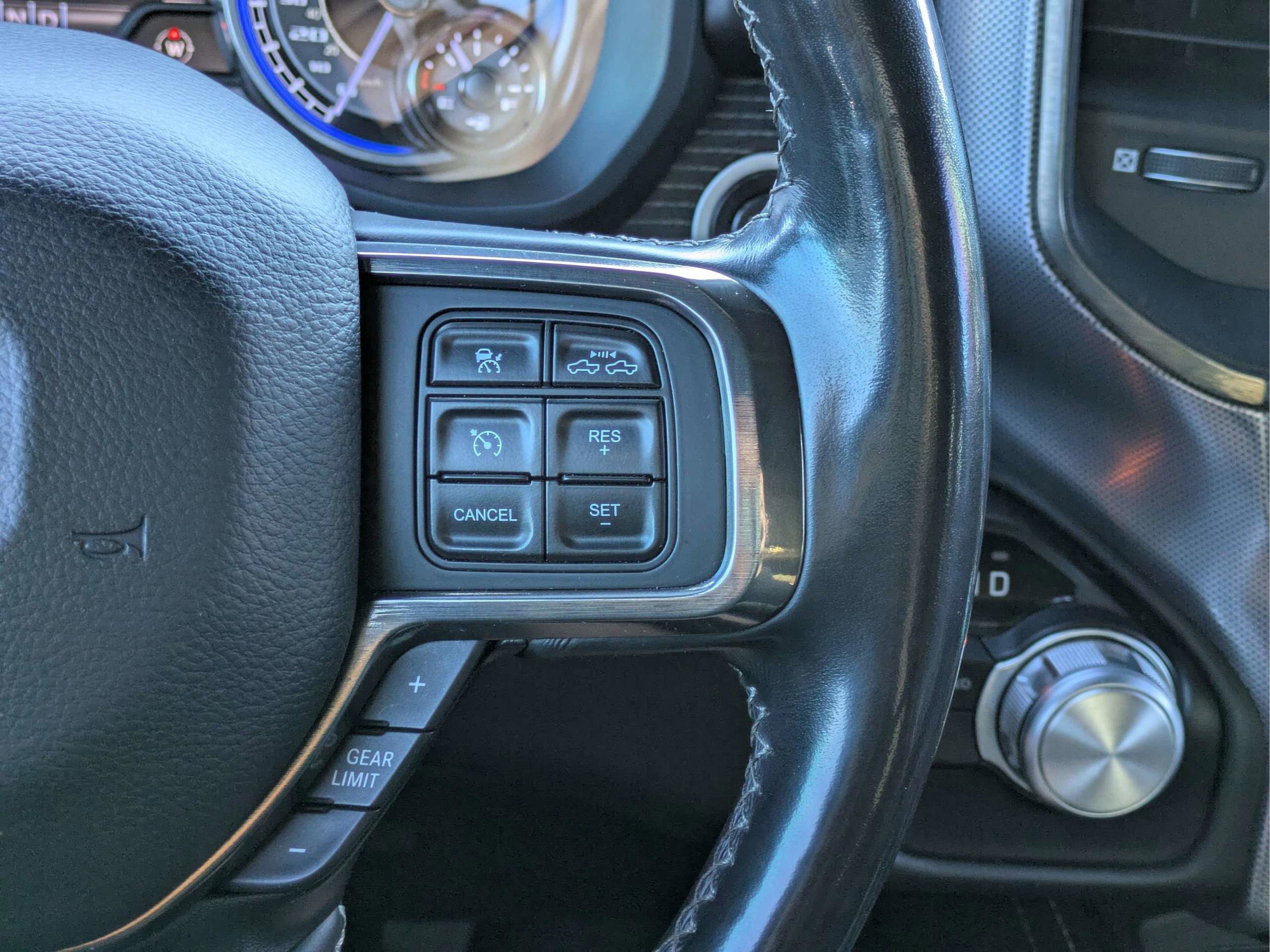 Used 2020 RAM 2500 Limited AWD/4WD image 25