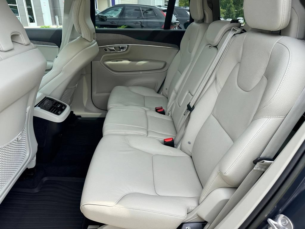 Certified 2023 Volvo XC90 B6 Plus w/ Protection Package AWD/4WD image 9