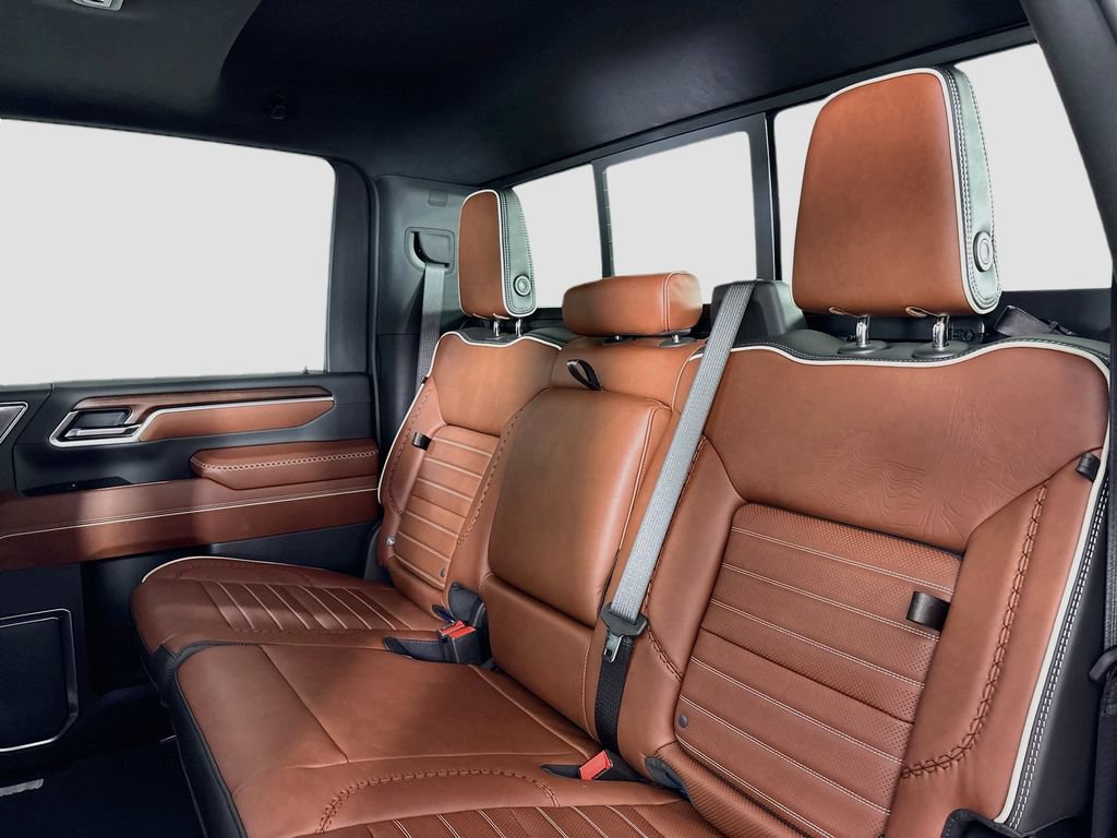New 2026 GMC Sierra 3500 Denali Ultimate w/ LPO, Black Badging Package AWD/4WD image 25