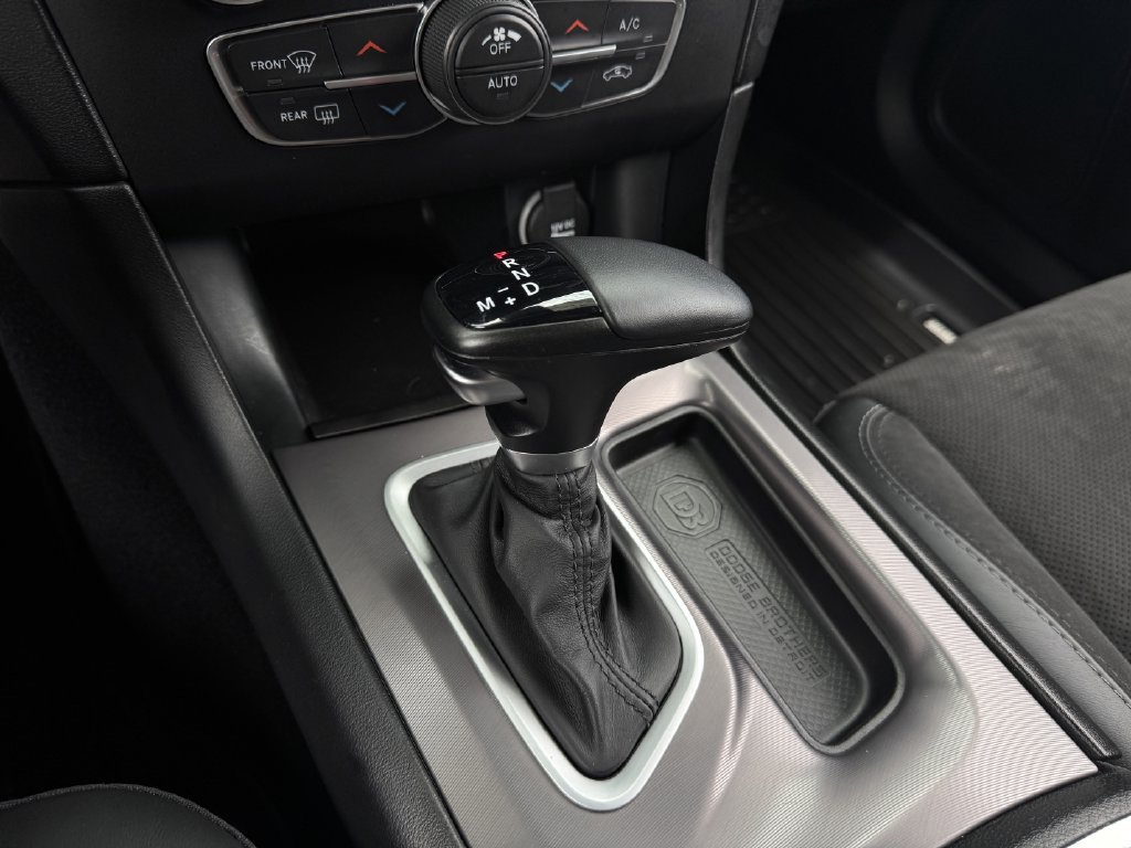 Used 2023 Dodge Charger Scat Pack RWD image 18
