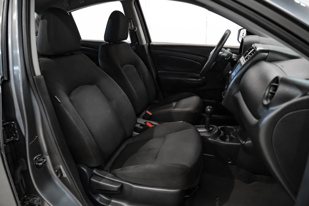 Used 2019 Nissan Versa S Plus FWD image 32