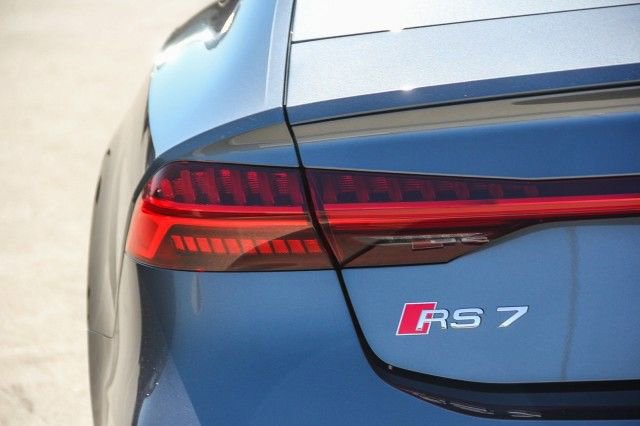 New 2026 Audi RS 7 Performance image 8