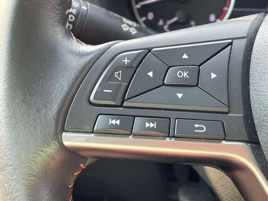 Used 2024 Nissan Sentra SR FWD image 29