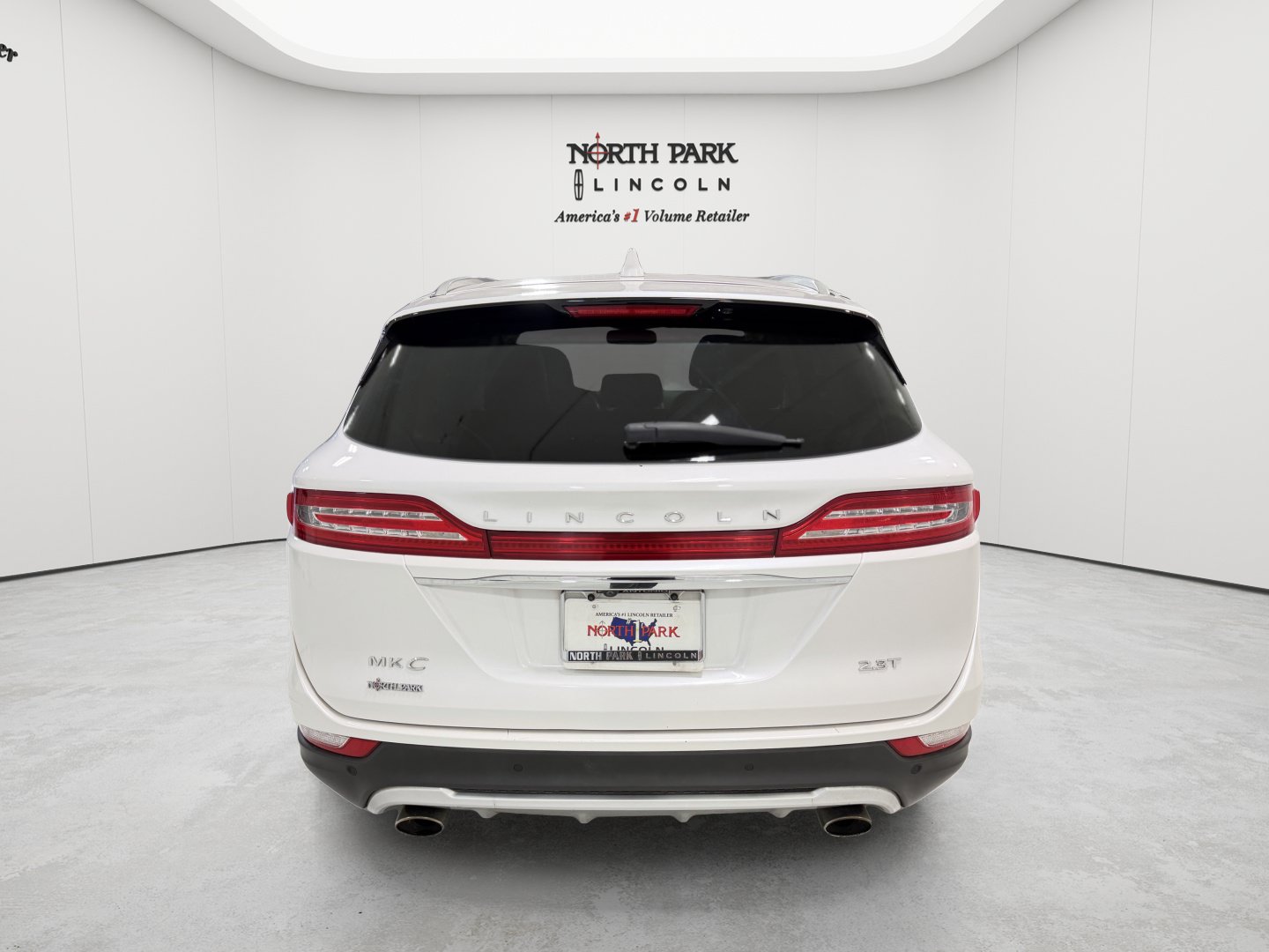 Used 2019 Lincoln MKC Reserve w/ MKC Climate Package AWD/4WD image 4