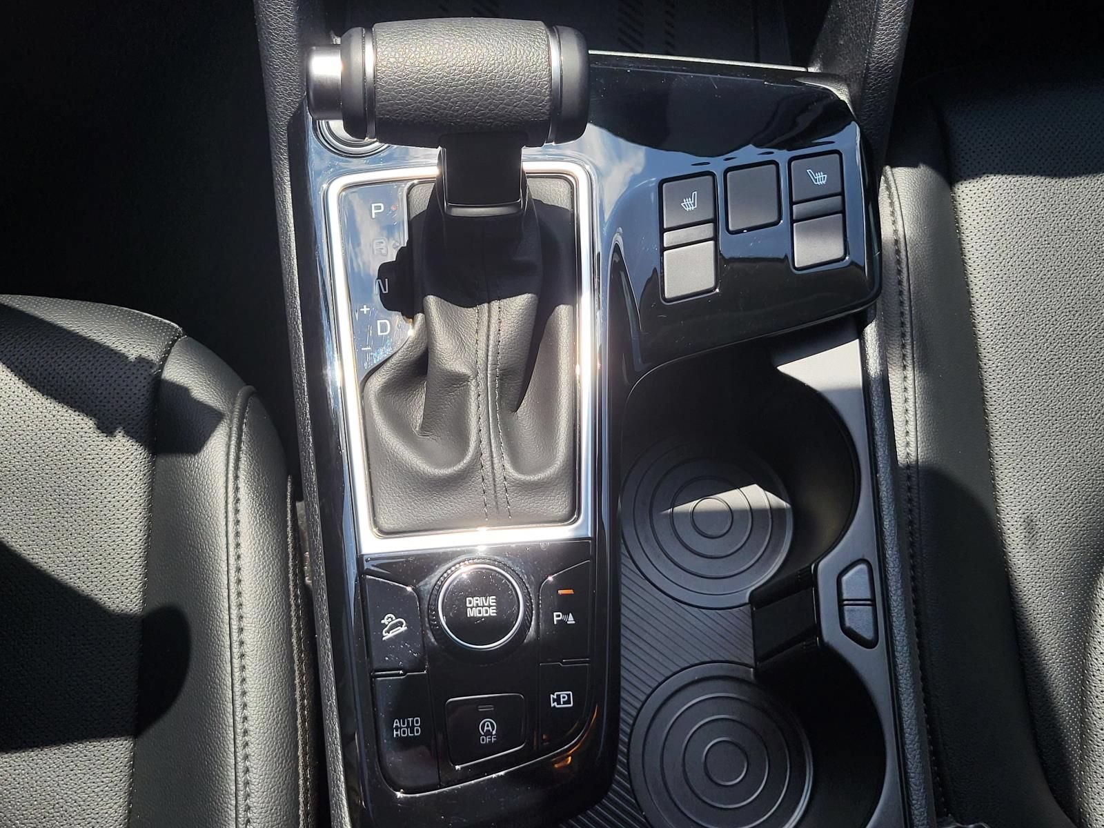 Used 2025 Kia Sportage EX FWD image 27