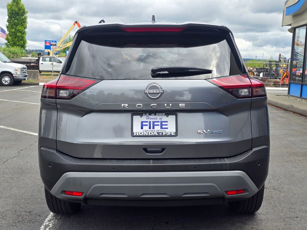 Used 2022 Nissan Rogue SV AWD/4WD image 4