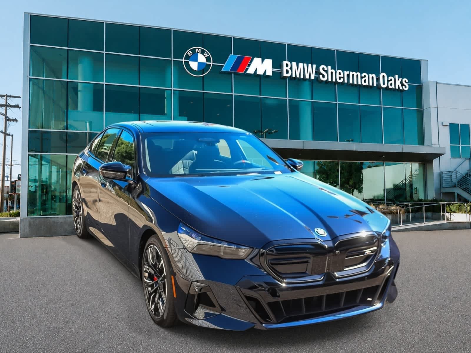 New 2026 BMW i5 M60 AWD/4WD image 3