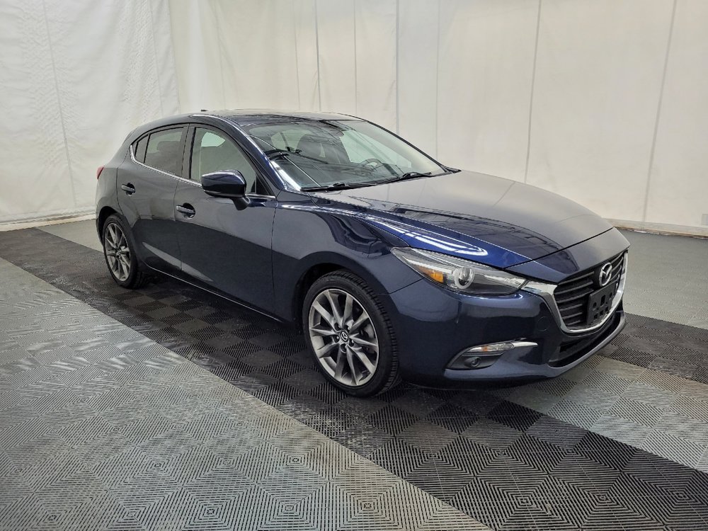 Used 2018 MAZDA MAZDA3 Grand Touring FWD image 11