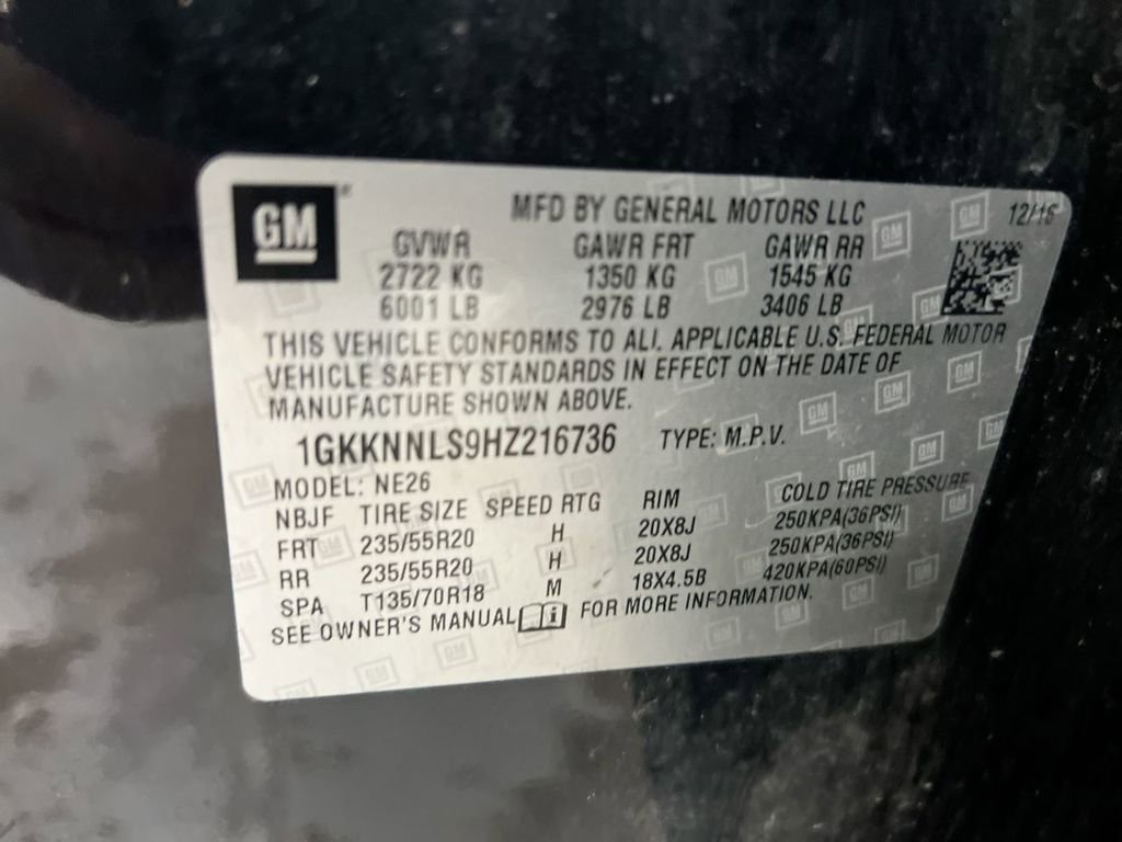 Used 2017 GMC Acadia SLT image 28